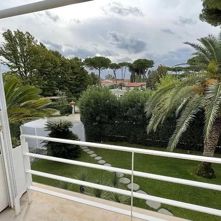 Апартаменты Lucca Splendory Nest